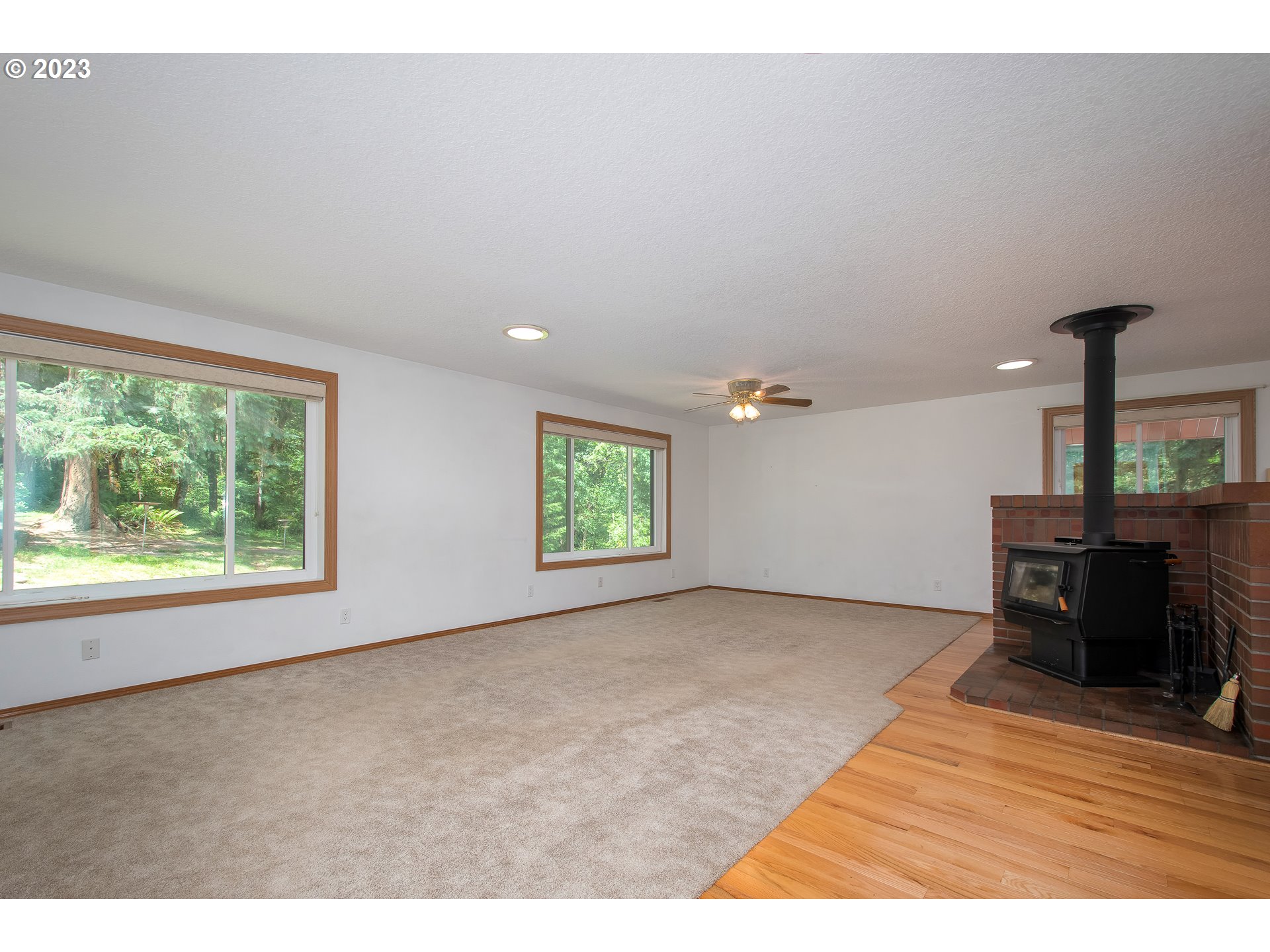 29210 Dutch Canyon Road Scappoose, OR 97056 - Photo 5 of 47 Gallery Image 5