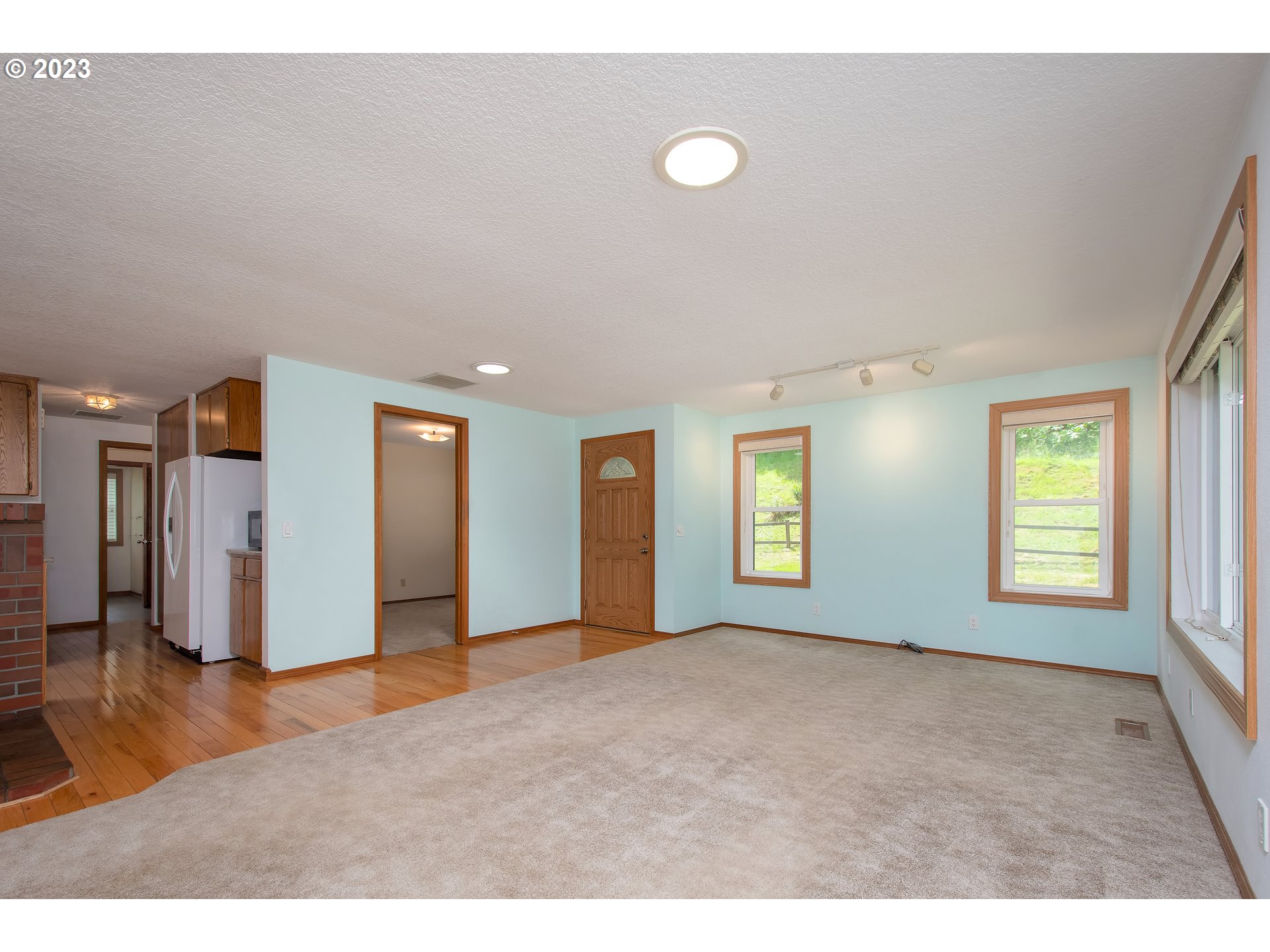 29210 Dutch Canyon Road Scappoose, OR 97056 - Photo 7 of 47 Gallery Image 7