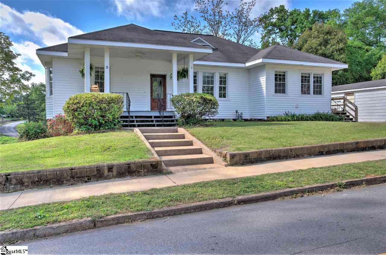 2 Crest Street Lyman, SC 29365 - Photo 1 of 32 Gallery Image 1