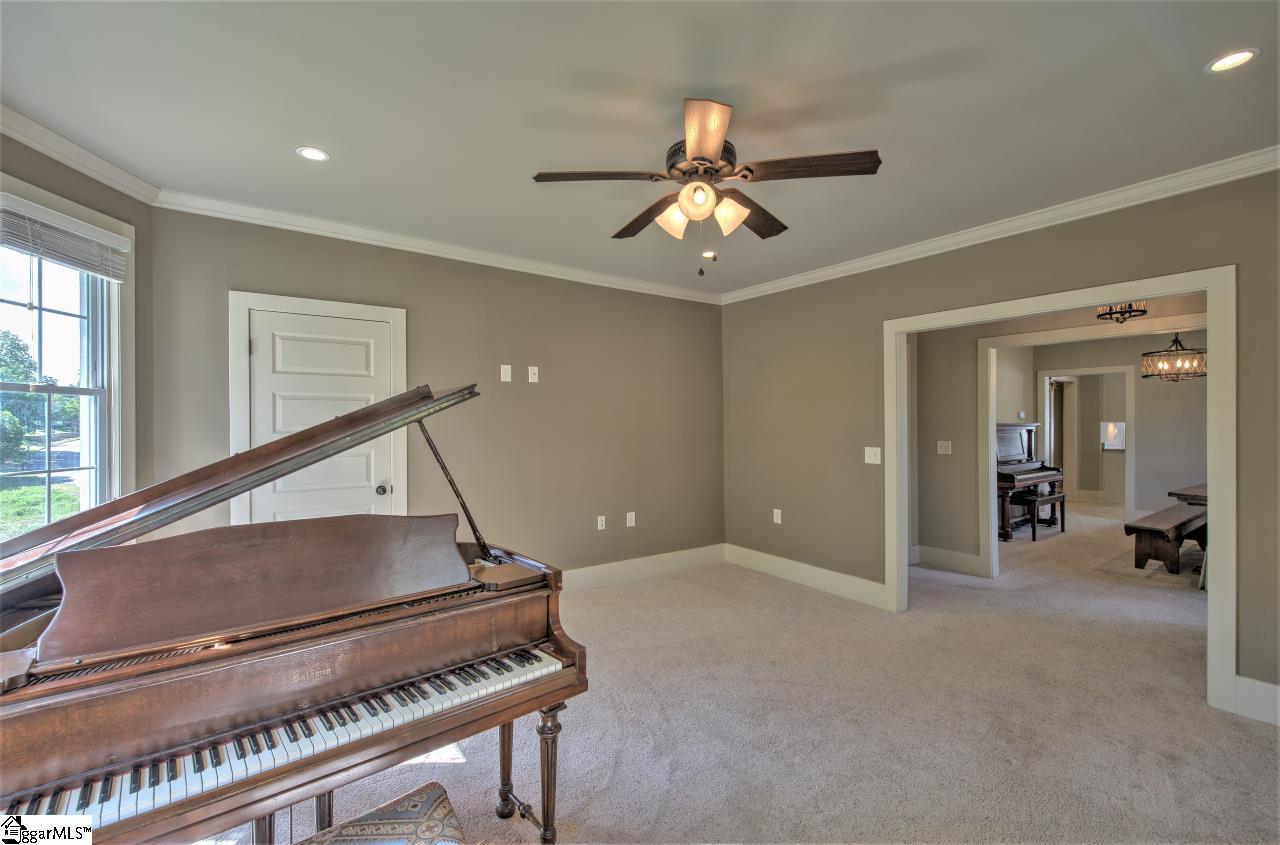 2 Crest Street Lyman, SC 29365 - Photo 11 of 32 Gallery Image 11