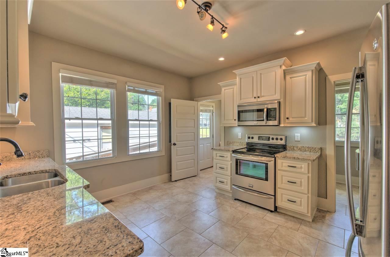 2 Crest Street Lyman, SC 29365 - Photo 16 of 32 Gallery Image 16