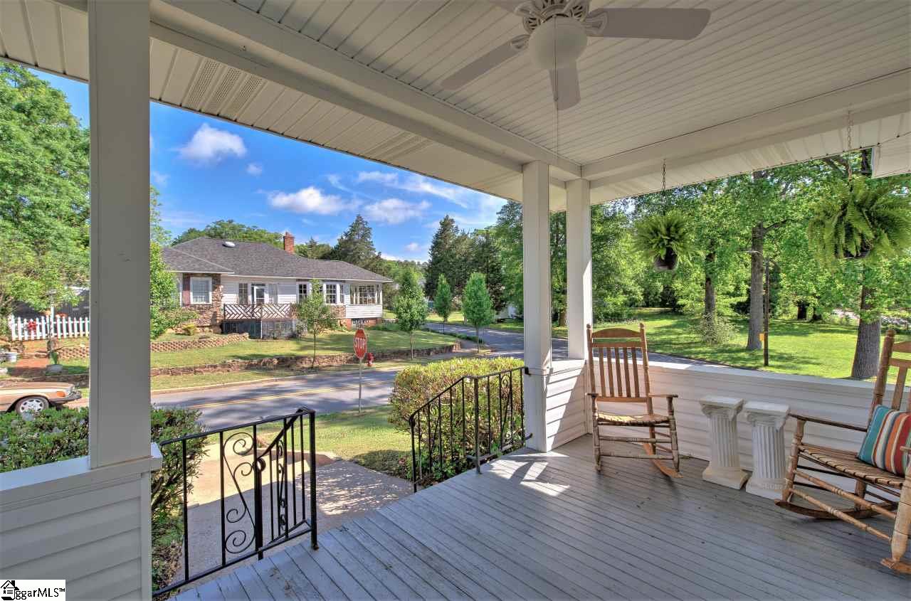 2 Crest Street Lyman, SC 29365 - Photo 7 of 32 Gallery Image 7