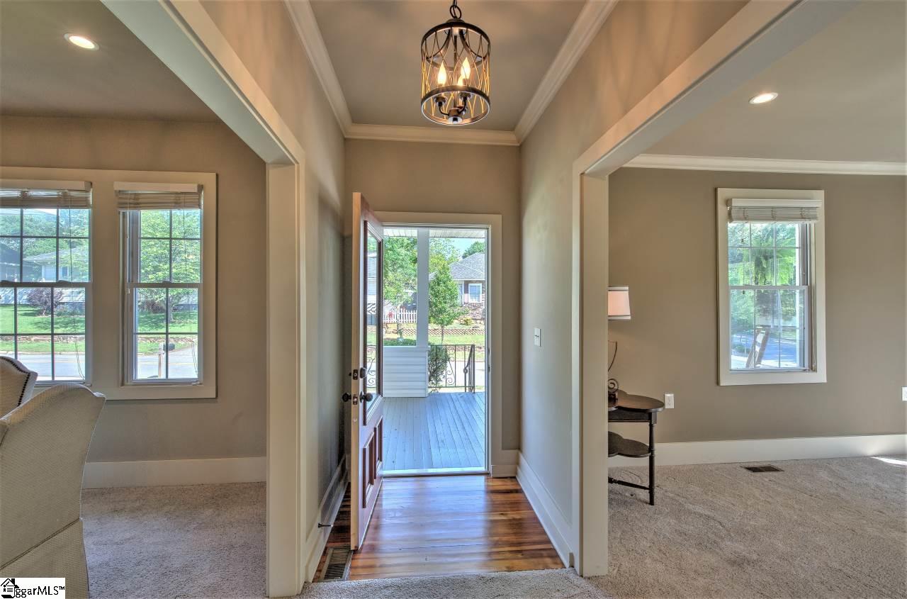 2 Crest Street Lyman, SC 29365 - Photo 9 of 32 Gallery Image 9