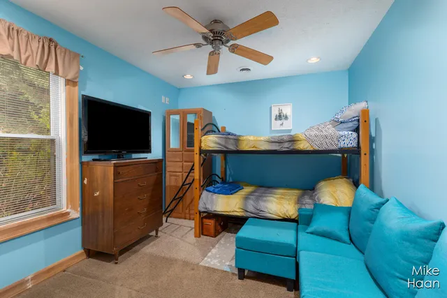 $355,000 | 6487 36th Avenue, Hudsonville, MI 49426