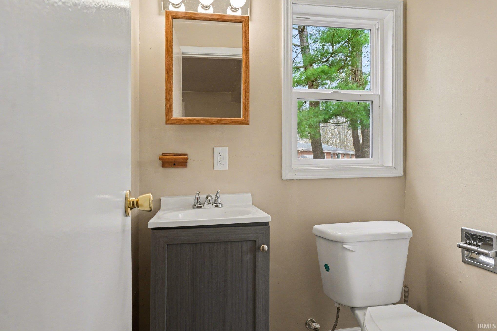 19600 Ruth Avenue South Bend, IN 46614 - Photo 13 of 23