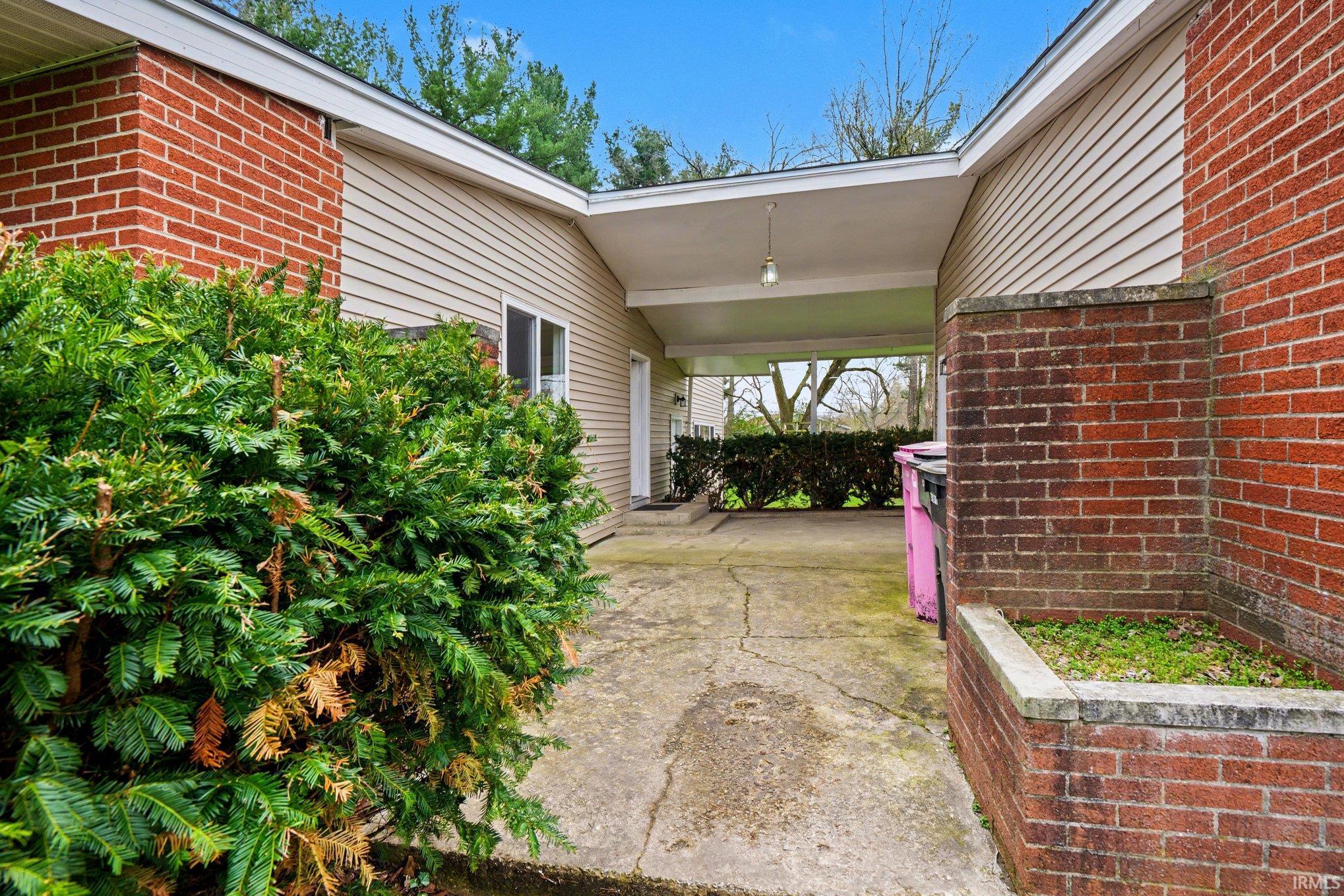 19600 Ruth Avenue South Bend, IN 46614 - Photo 18 of 23