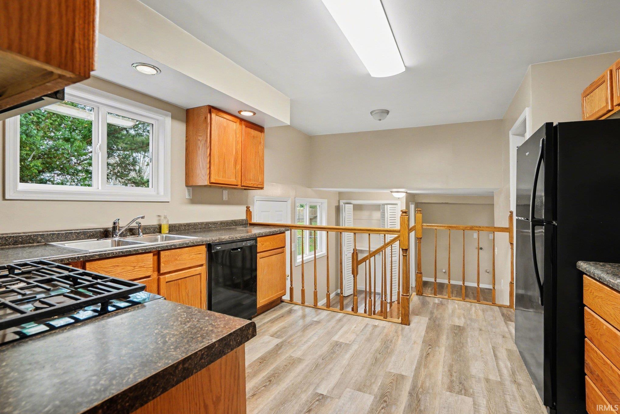 19600 Ruth Avenue South Bend, IN 46614 - Photo 5 of 23