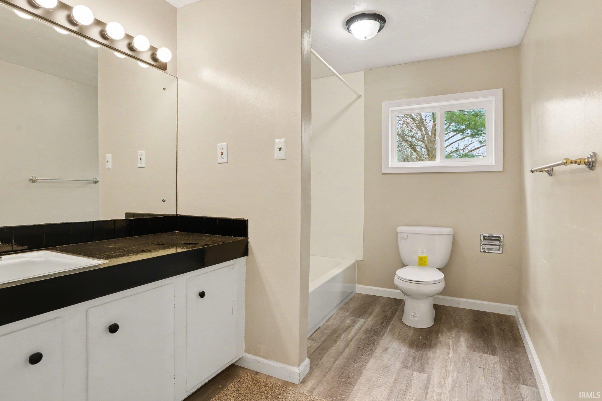 19600 Ruth Avenue South Bend, IN 46614 - Photo 9 of 23