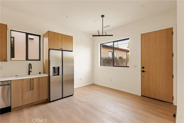 $1,749,000 | 17852 Saticoy Street, Reseda, CA 91335