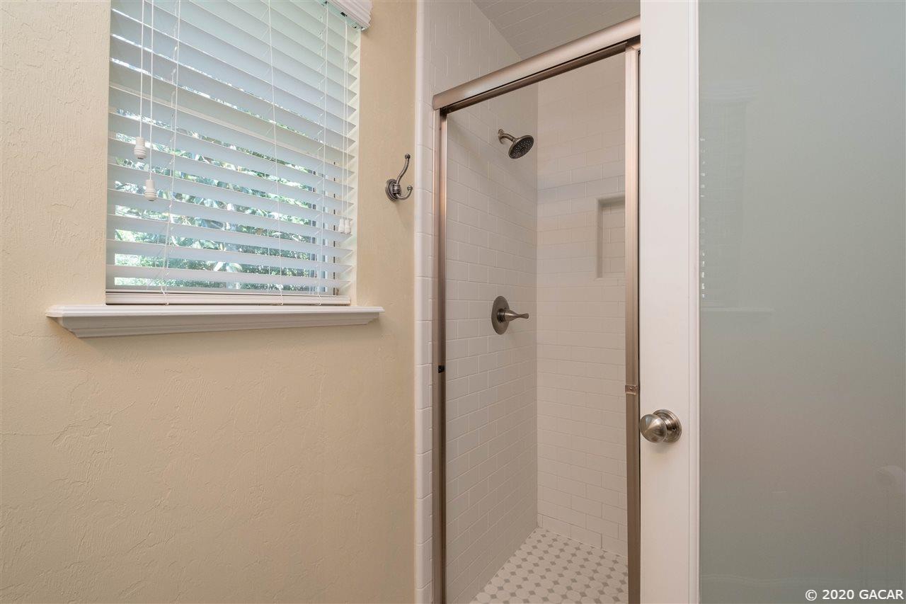 2711 Southwest 4th Place Gainesville, FL 32607 - Photo 17 of 28 Gallery Image 17