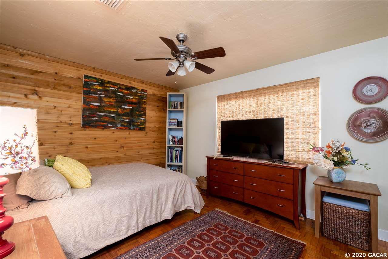 2711 Southwest 4th Place Gainesville, FL 32607 - Photo 22 of 28 Gallery Image 22