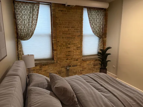 $3,295 | 1735 West Diversey Parkway, Unit 118, Chicago, IL 60614
