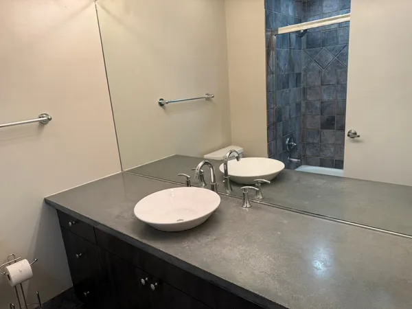 $3,295 | 1735 West Diversey Parkway, Unit 118, Chicago, IL 60614