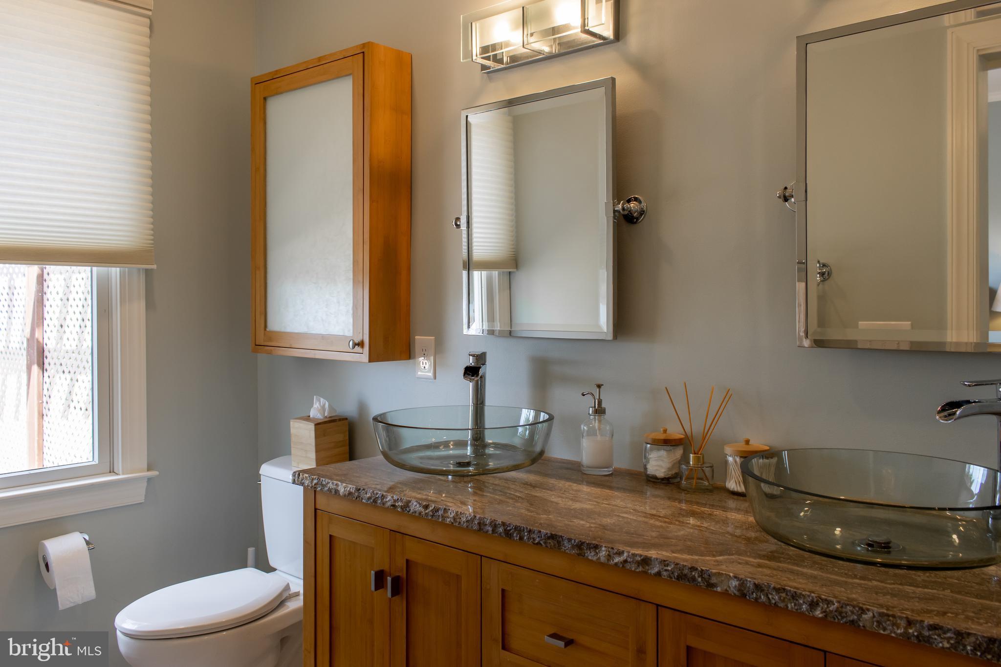 1020 River Point Road Cambridge, MD 21613 - Photo 23 of 45 Master Bath