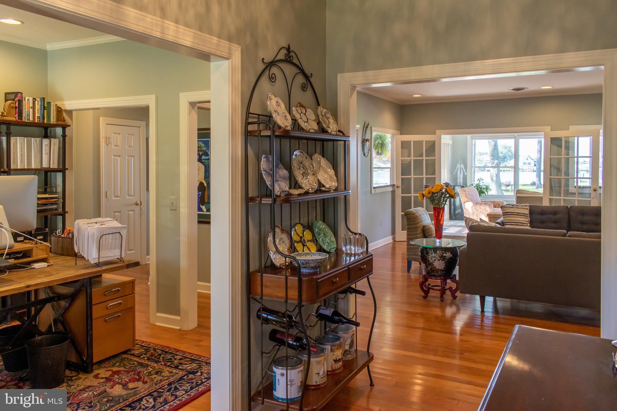 1020 River Point Road Cambridge, MD 21613 - Photo 5 of 45 Foyer opens to DR (Office) and Great Room