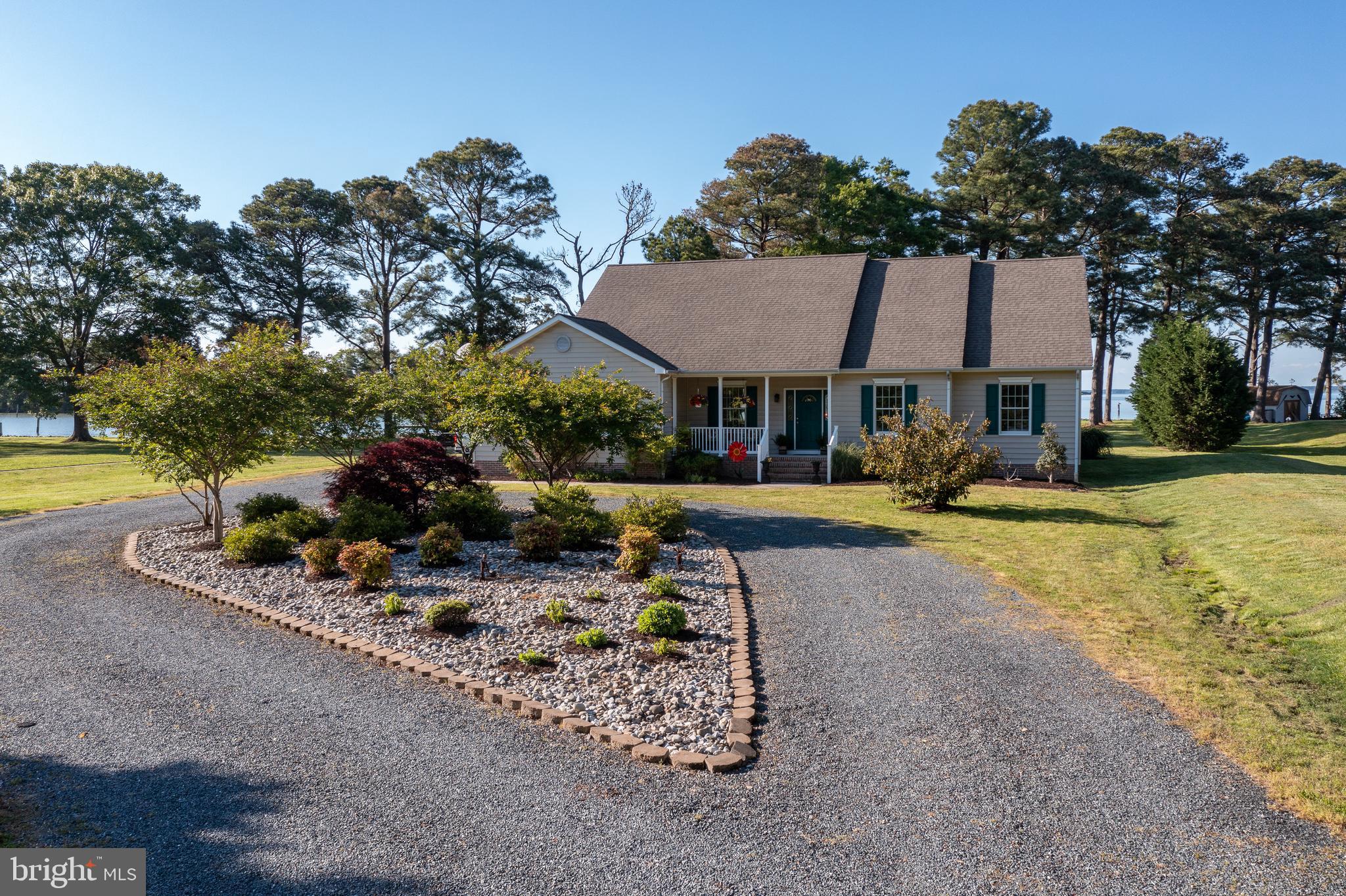 1020 River Point Road Cambridge, MD 21613 - Photo 45 of 45 Circular Driveway
