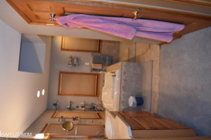 9615 Bartel Road Columbus, MI 48063 - Photo 28 of 44
