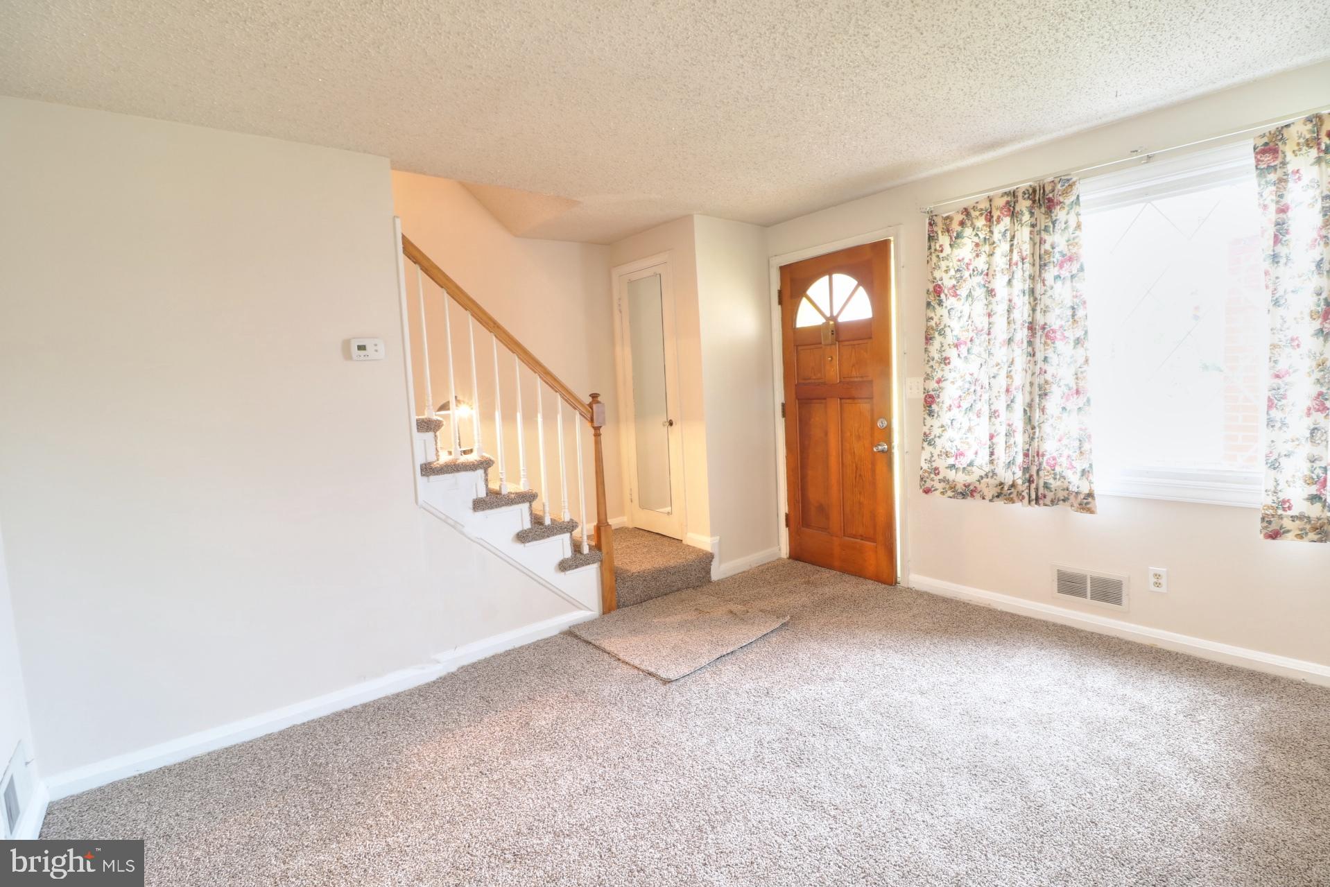 3425 Dunhaven Road Baltimore, MD 21222 - Photo 11 of 20