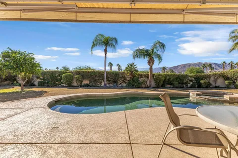 $1,050,000 | 29 Calle La Reina, Rancho Mirage, CA 92270