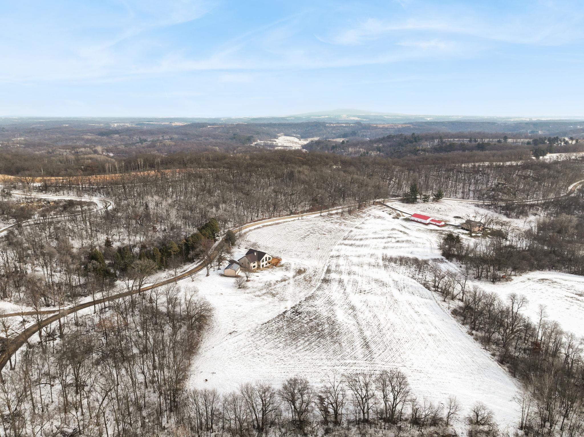 6851 Dugway Road Ridgeway, WI 53582 - Photo 17 of 56