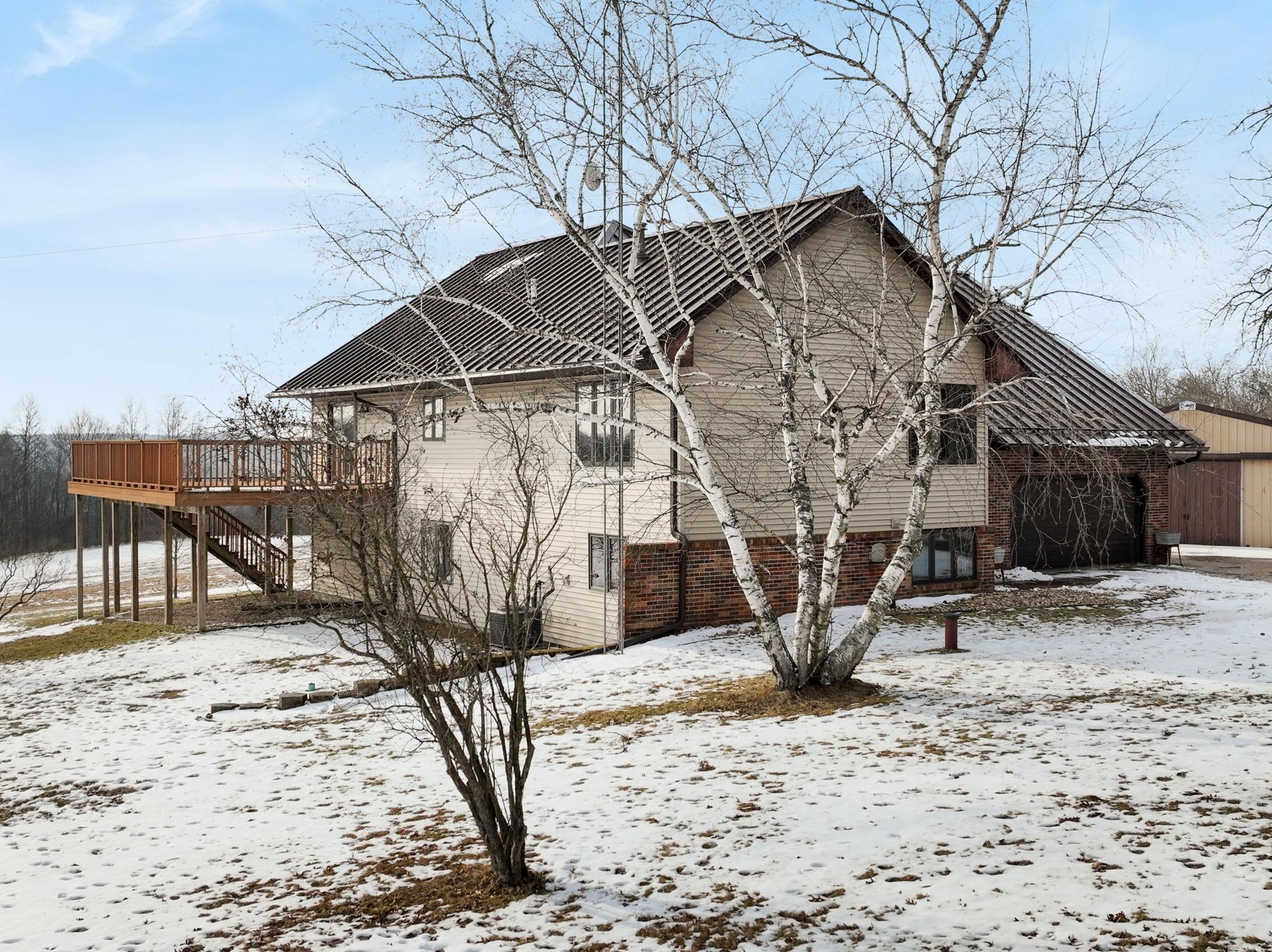 6851 Dugway Road Ridgeway, WI 53582 - Photo 4 of 56
