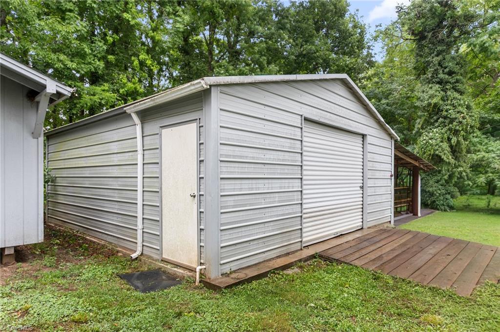 3993 Level Plains Road Sophia, NC 27350 - Photo 30 of 41