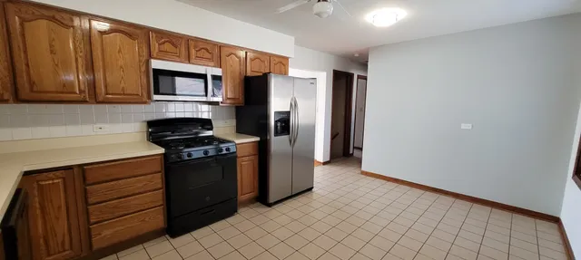 $339,900 | 2829 Elder Lane, Franklin Park, IL 60131