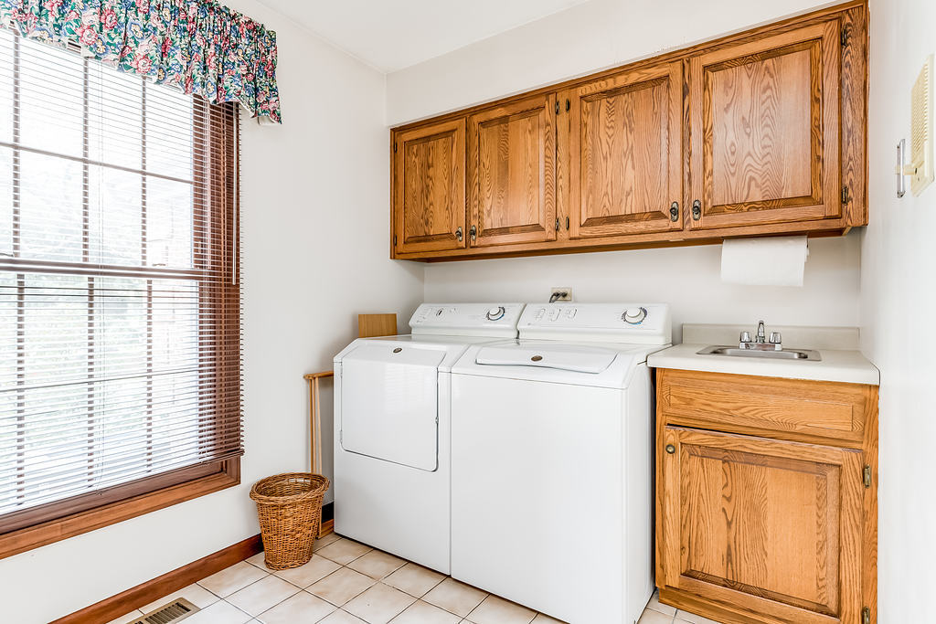 2103 Shetland Road Inverness, IL 60010 - Photo 14 of 31