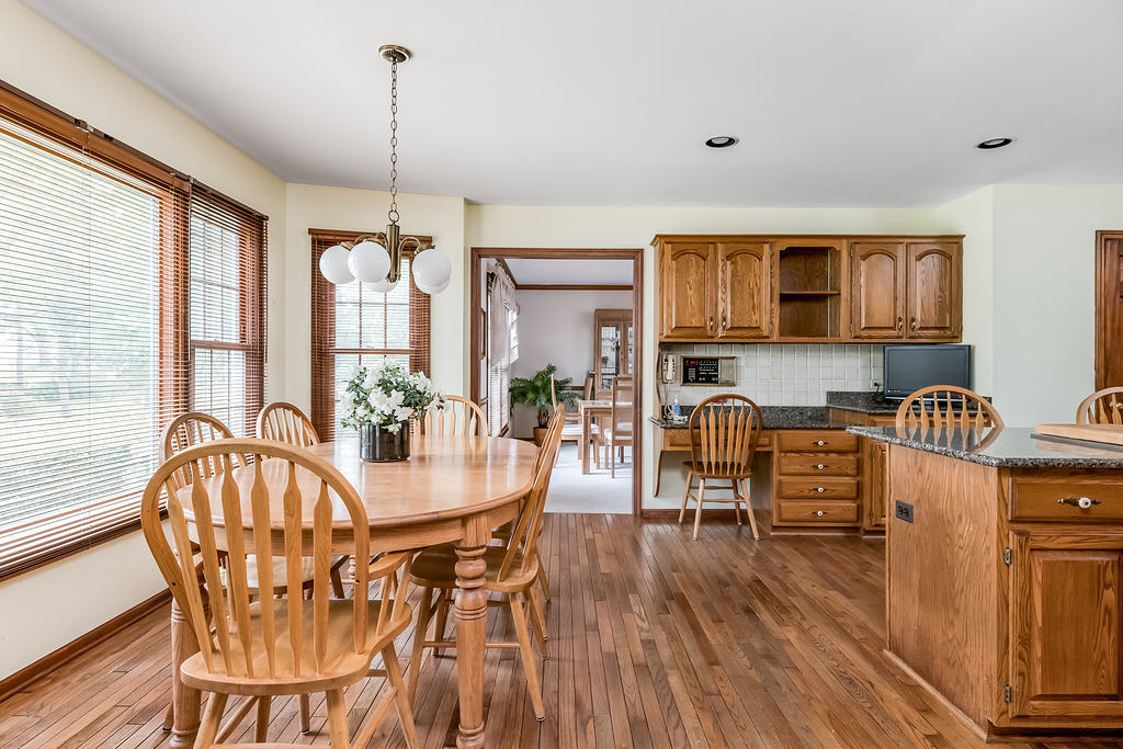 2103 Shetland Road Inverness, IL 60010 - Photo 16 of 31