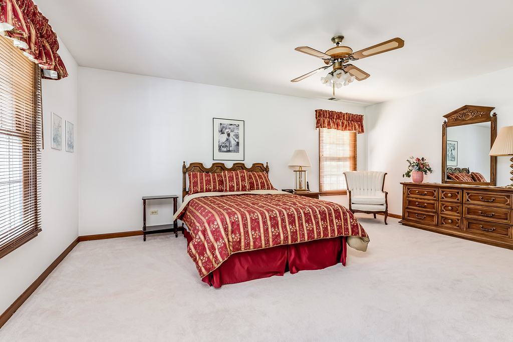 2103 Shetland Road Inverness, IL 60010 - Photo 24 of 31