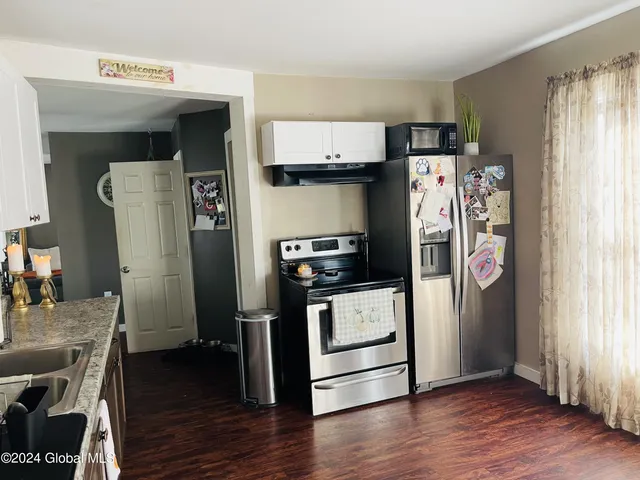 $149,900 | 60 Saunders Street, Whitehall, NY 12887