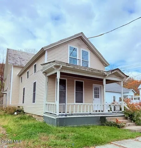 $149,900 | 60 Saunders Street, Whitehall, NY 12887