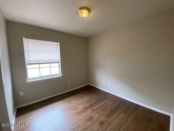 $1,400 | 7217 Hampton Drive, Biloxi, MS 39532