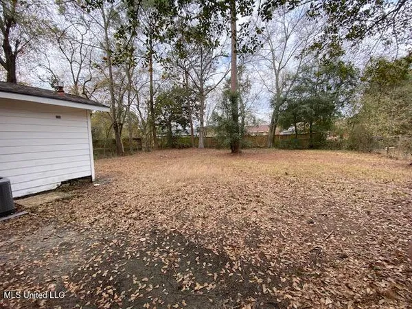 $1,400 | 7217 Hampton Drive, Biloxi, MS 39532