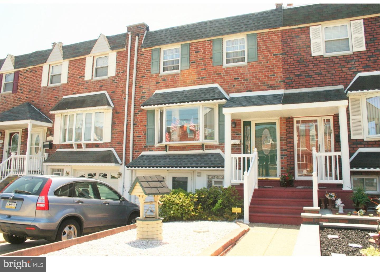 12423 Dunks Ferry Road Philadelphia, PA 19154 - Photo 1 of 25 Exterior Front