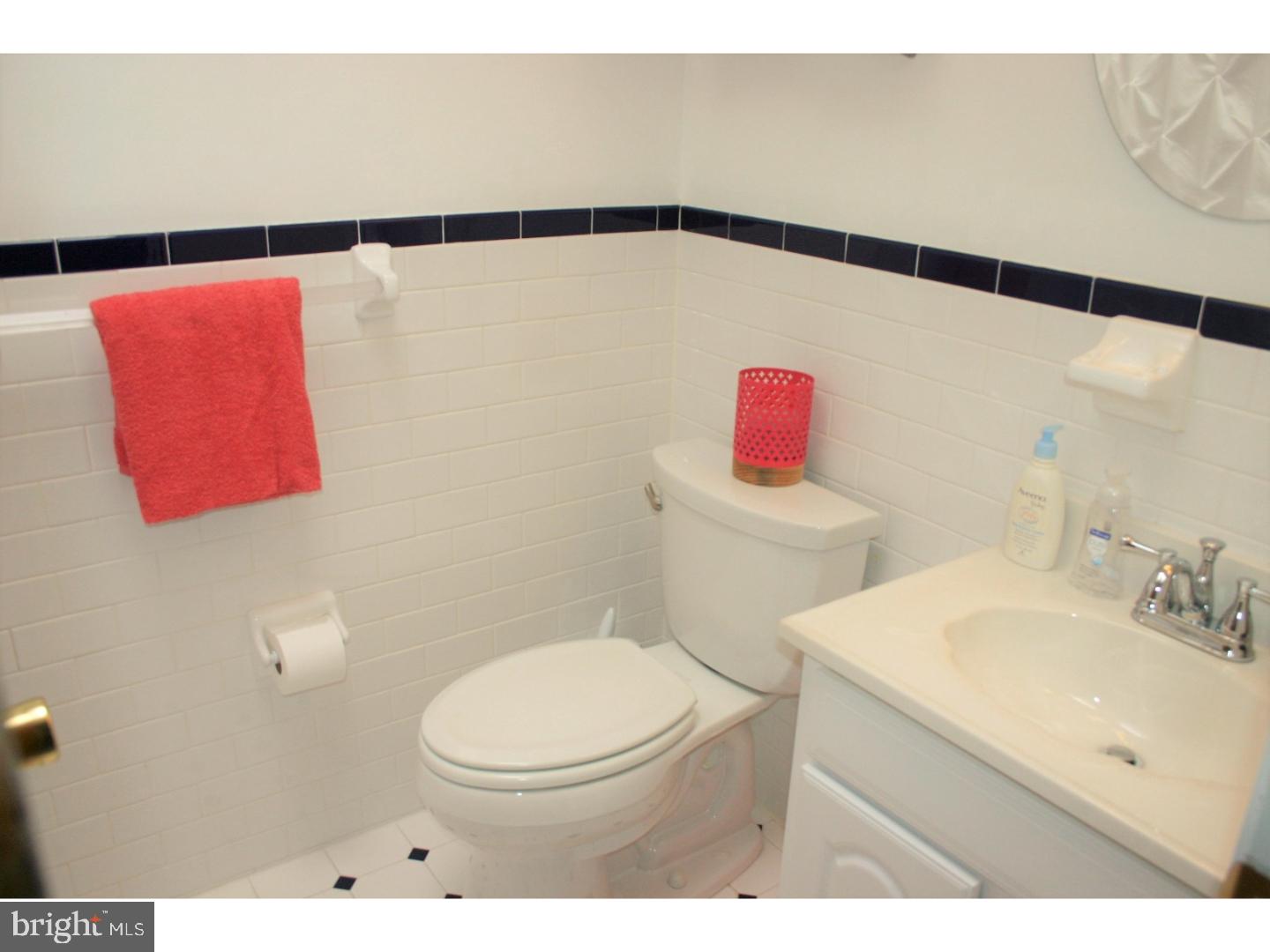 12423 Dunks Ferry Road Philadelphia, PA 19154 - Photo 14 of 25 Bedroom - Main