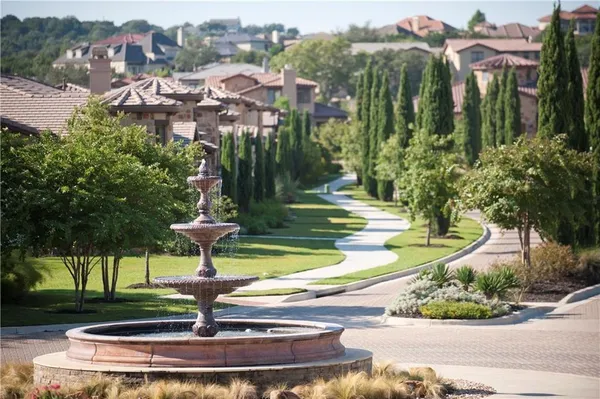 $309,500 | 102 Bella Toscana Avenue, Unit 1304, Lakeway, TX 78734