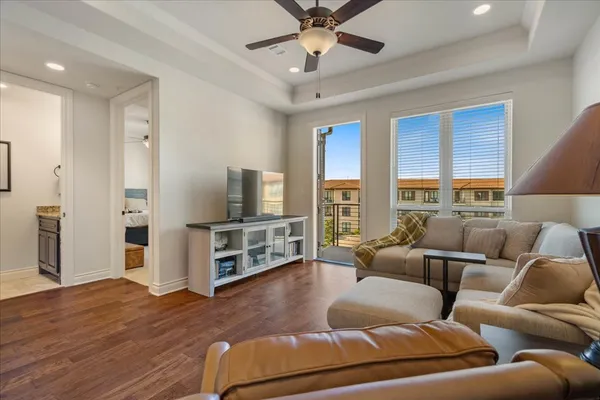 $309,500 | 102 Bella Toscana Avenue, Unit 1304, Lakeway, TX 78734