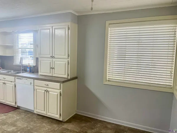 $1,400 | 327 Morningside Drive, Houma, LA 70360