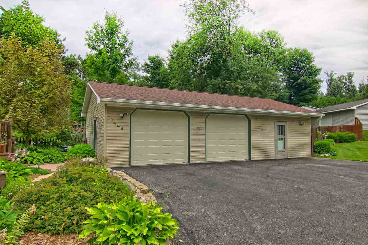 6444 Cook Road Williamsburg, MI 49690 - Photo 2 of 33 1851158-1.JPG
