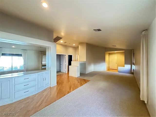 $2,000 | 3624 Shanagolden Street, Las Vegas, NV 89129