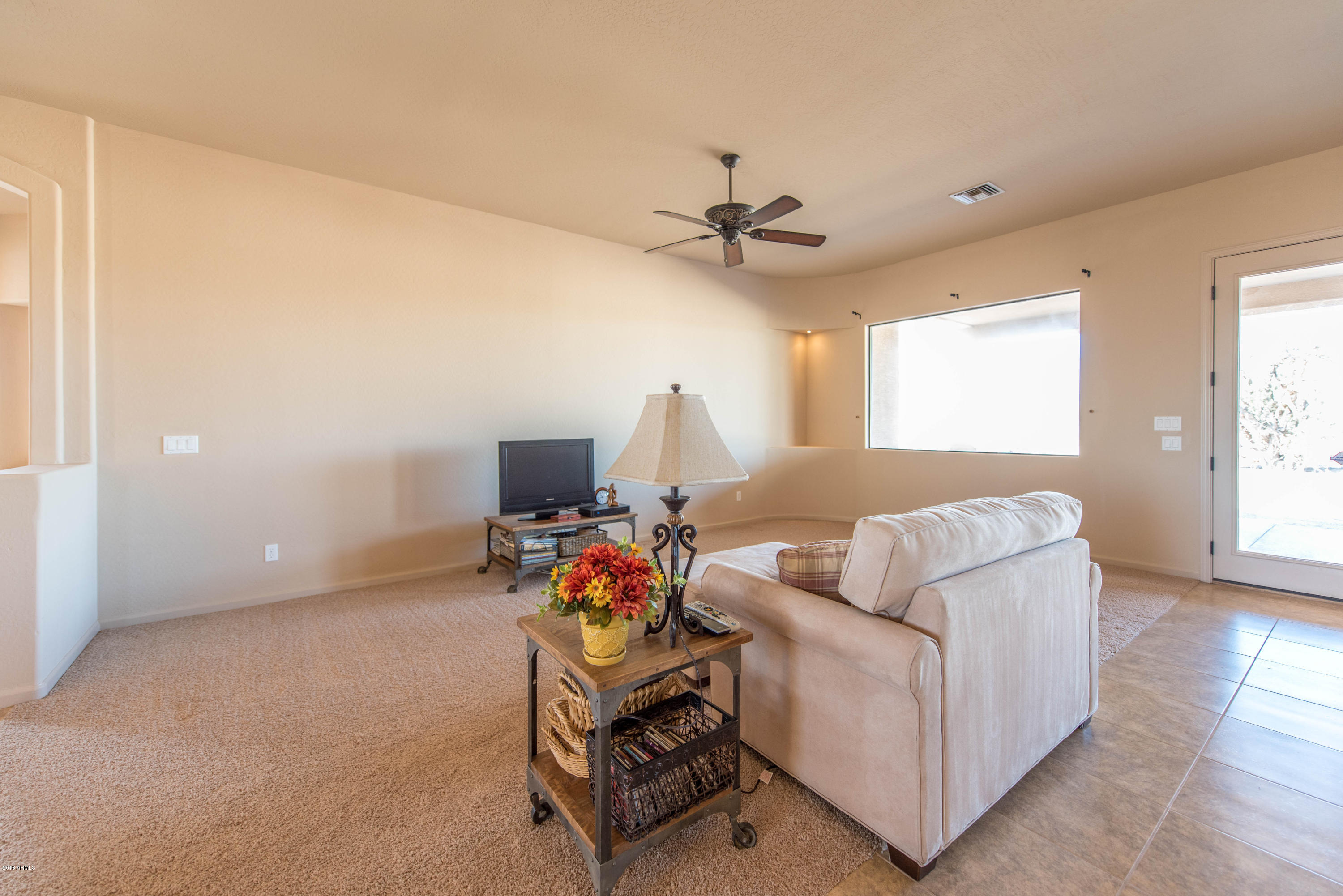 1614 North Bronco Road Maricopa, AZ 85139 - Photo 7 of 47 DSC_4830