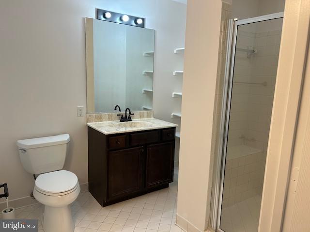 104 Kendrick Place, Unit 18 Gaithersburg, MD 20878 - Photo 13 of 18 a bathroom with a sink and a toilet