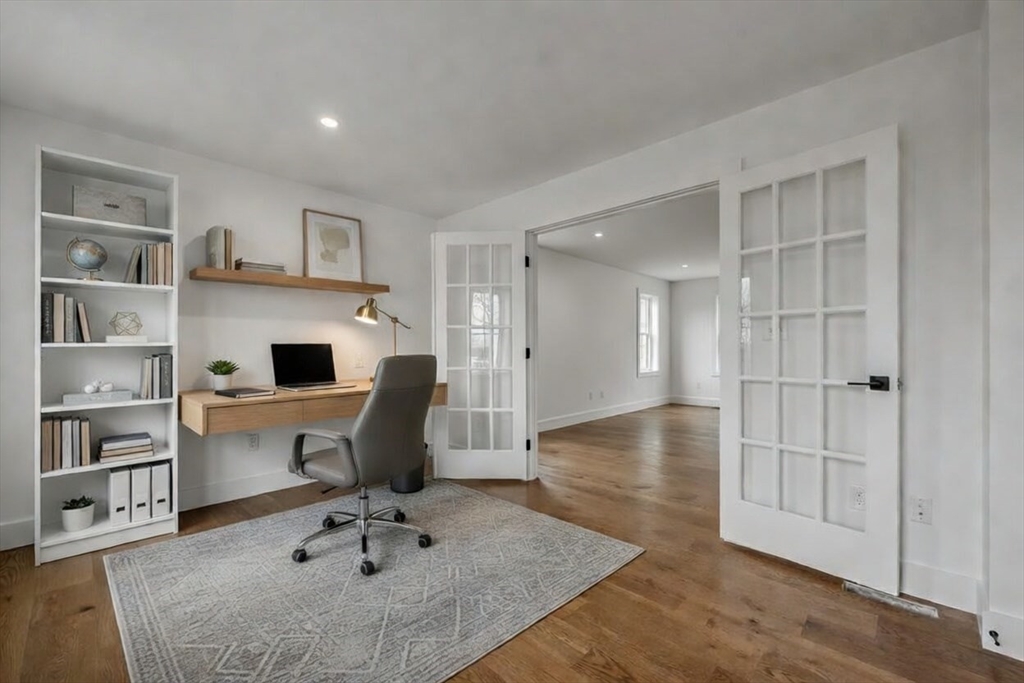 36 Belvidere Road Haverhill, MA 01830 - Photo 12 of 18 a workspace with furniture