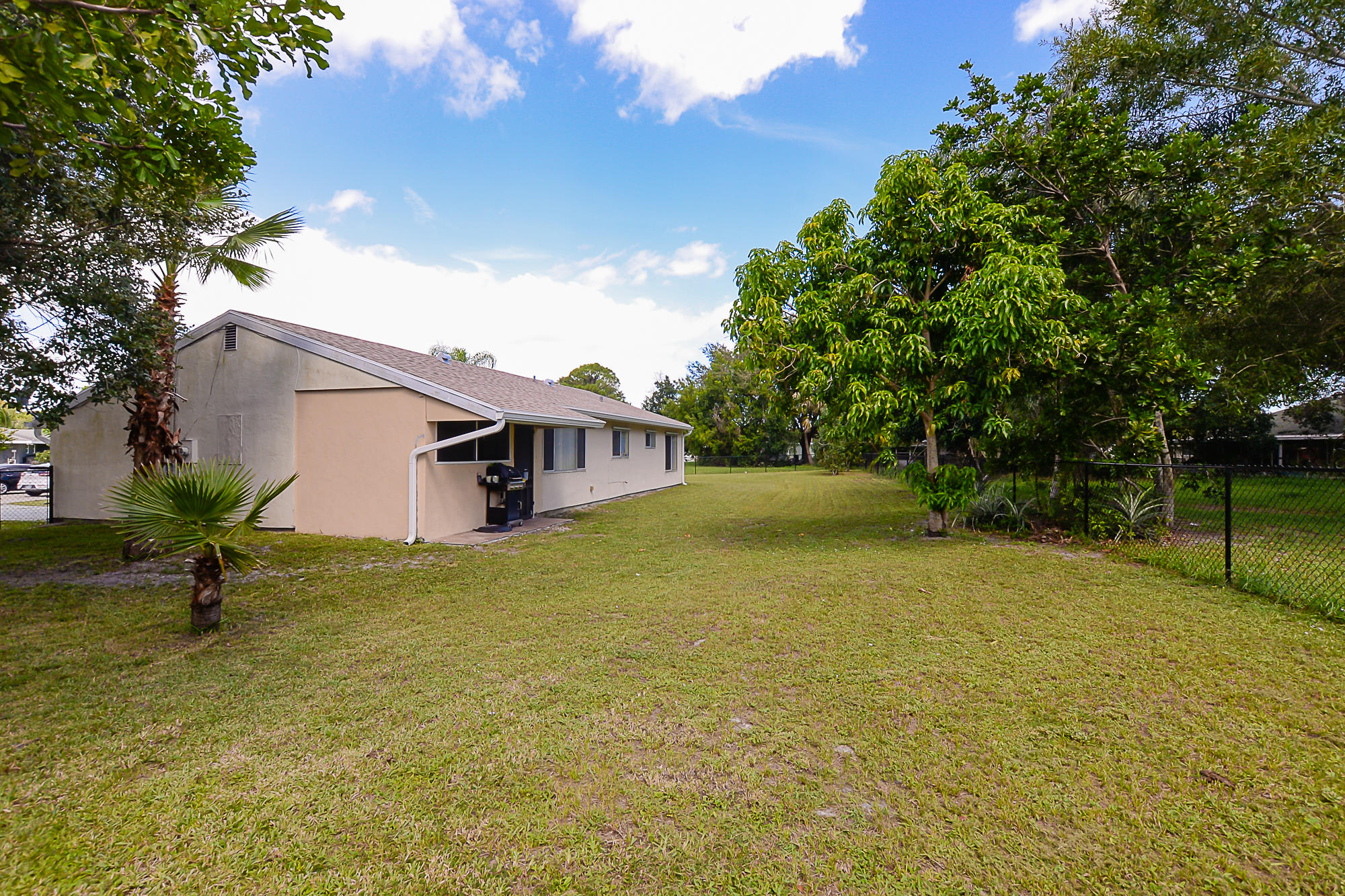 400 Southwest Ruffner Court Port St. Lucie, FL 34953 - Photo 22 of 30 LR-3717