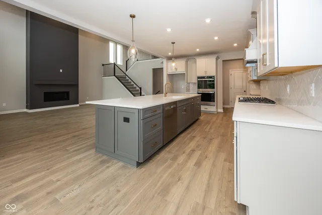 $974,900 | 12592 Lowery Way, Fishers, IN 46037