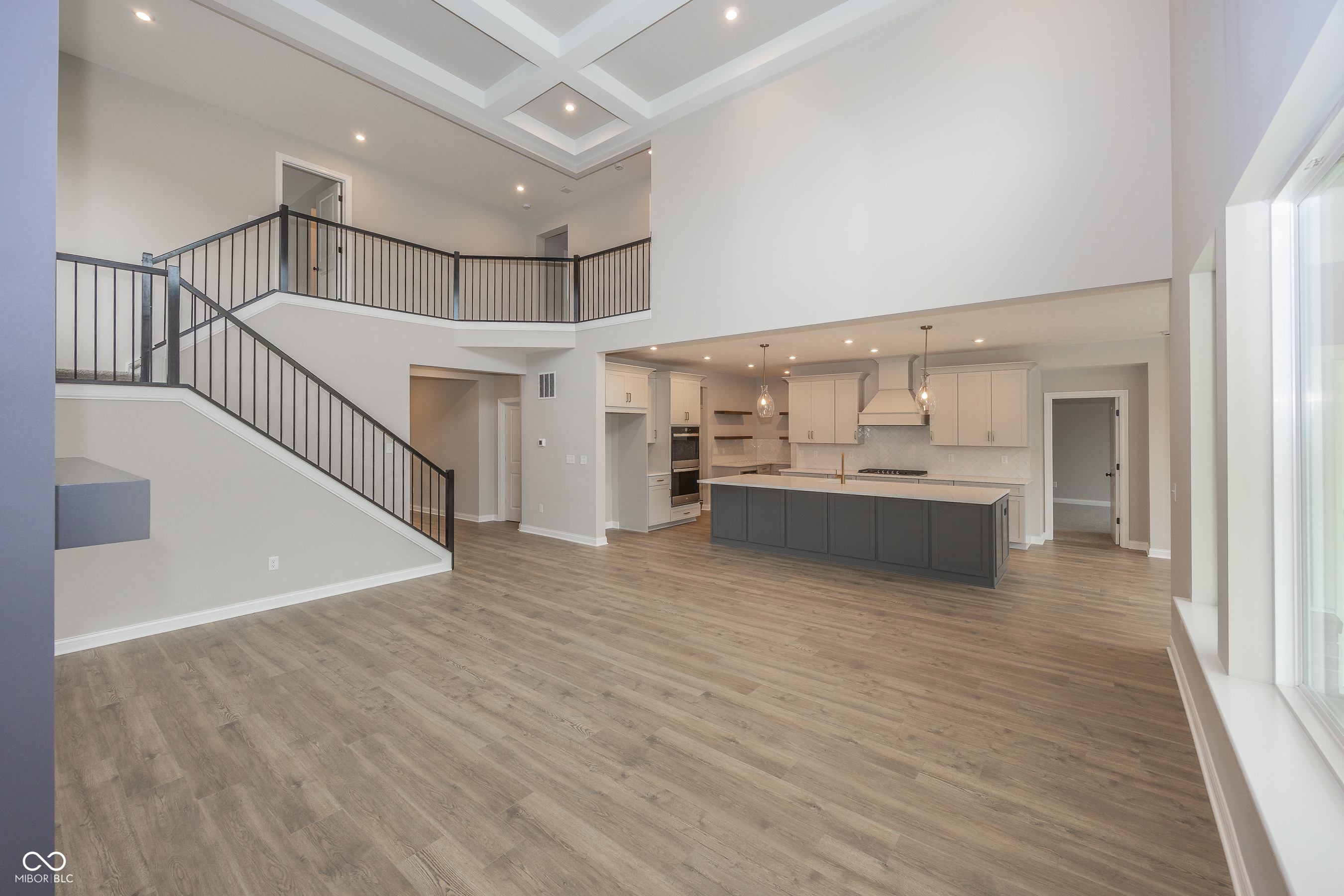 12592 Lowery Way Fishers, IN 46037 - Photo 7 of 38