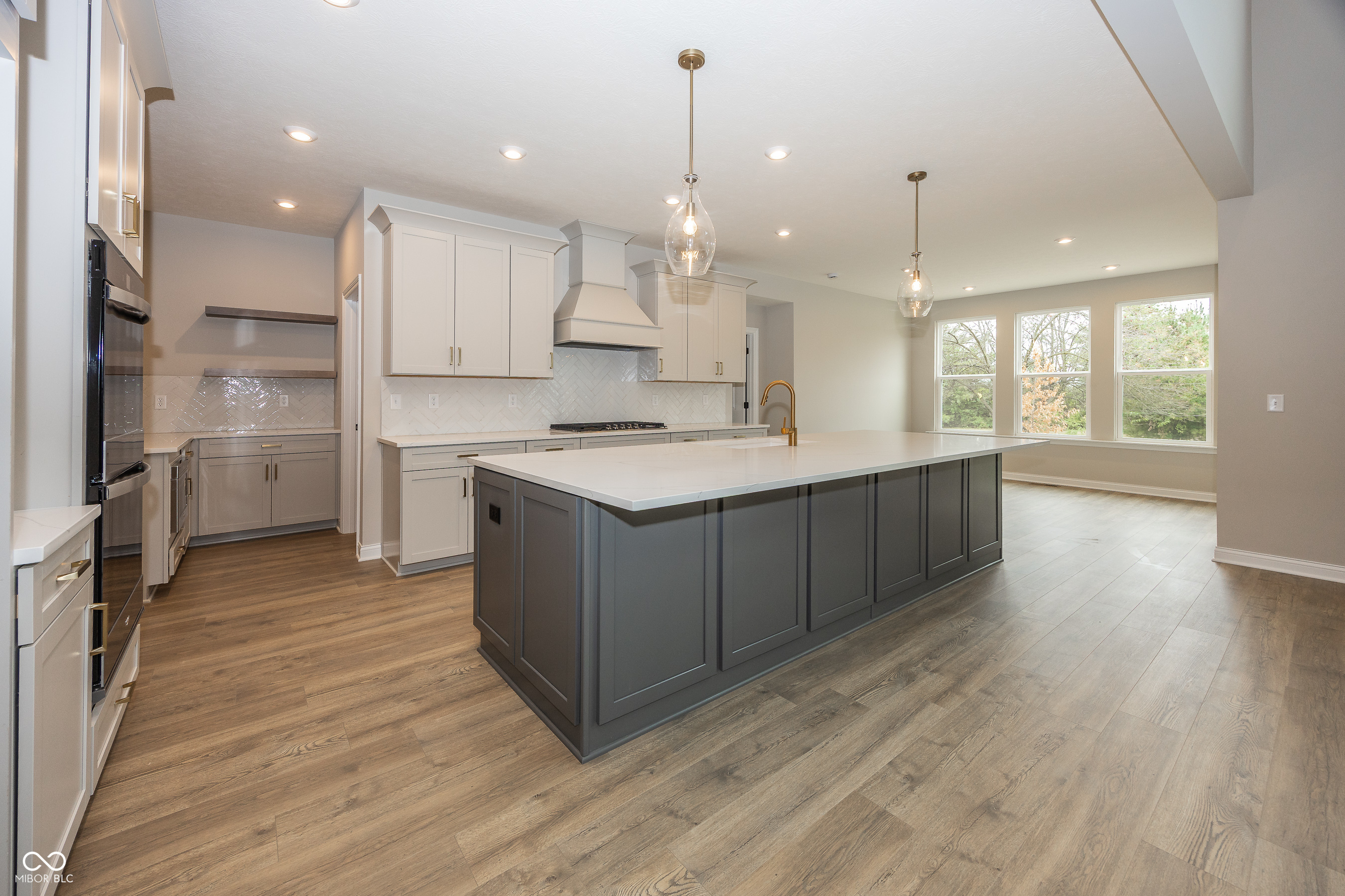 12592 Lowery Way Fishers, IN 46037 - Photo 10 of 38