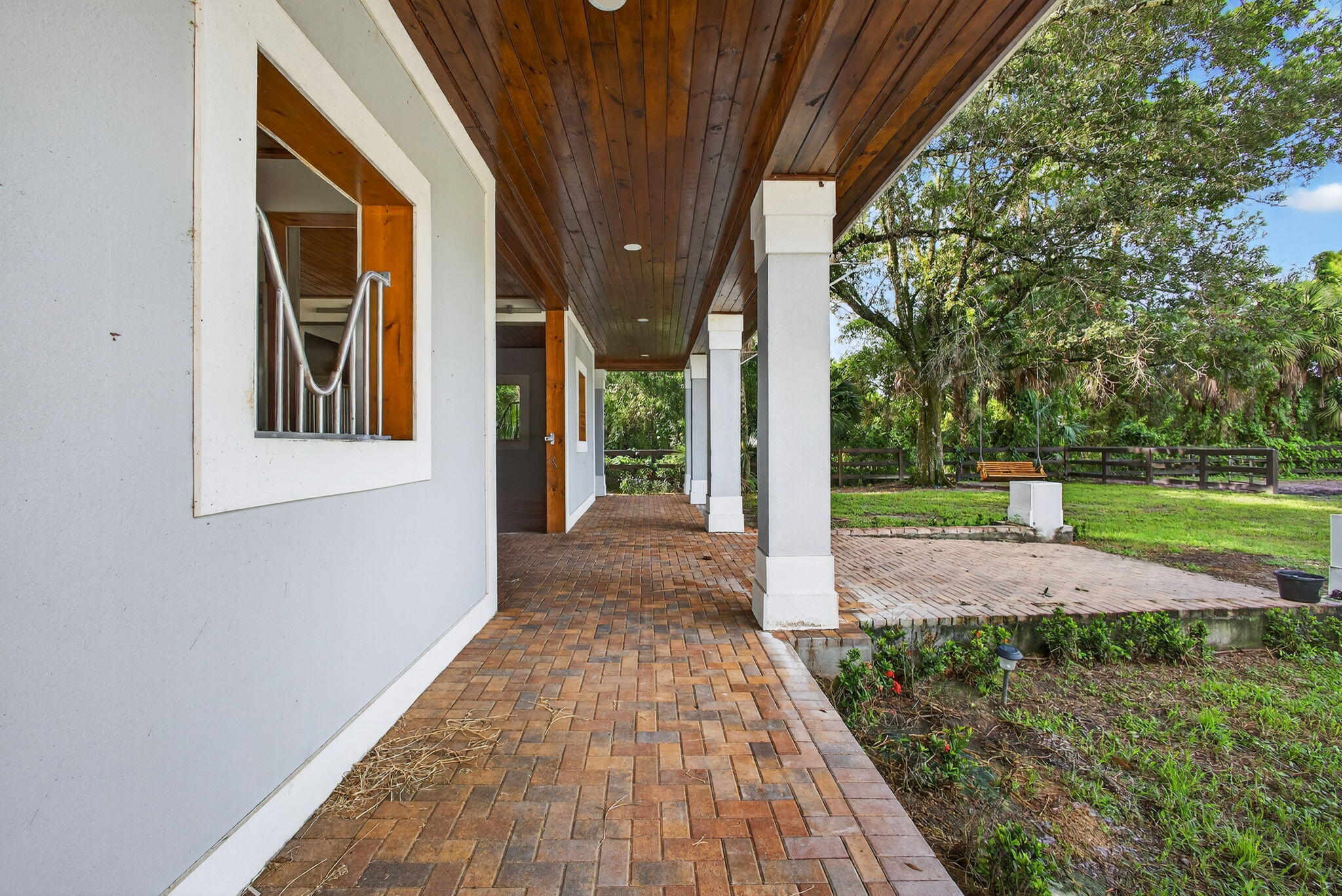 1032 Hyde Park Road Loxahatchee Groves, FL 33470 - Photo 13 of 30