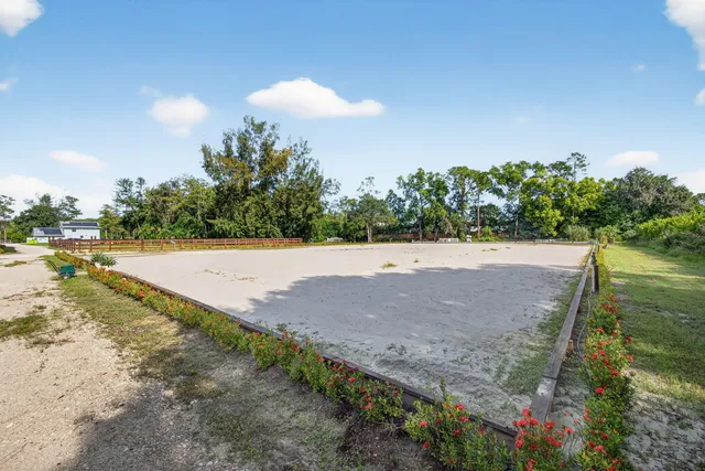 a view of a tennis court
